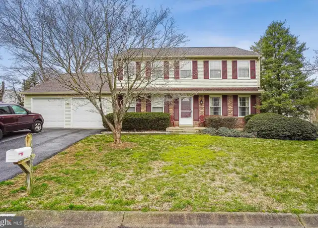 Property at 15608 Wapello Way, Derwood, MD, 20855, 4 beds, 3.5 baths, [object Object]