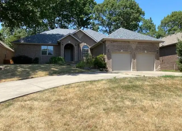 Property at 5117 S Nettleton Ave, Springfield, MO, 65810, 3 beds, 3 baths, [object Object]