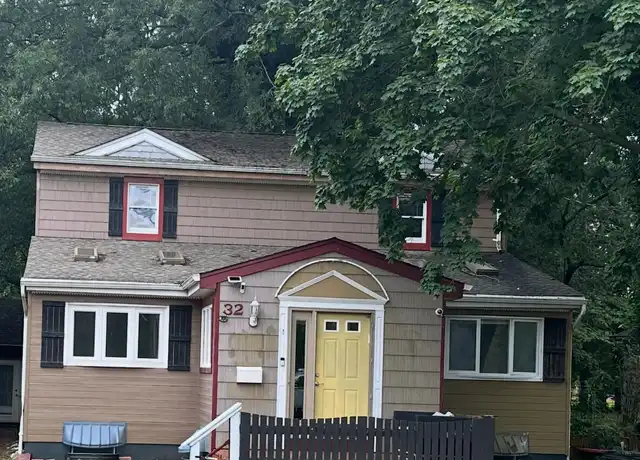 Property at 32 Woodrow St, Oakhurst, NJ, 07755, 3 beds, 2 baths, [object Object]