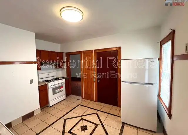 Property at 2728 N 47th St, Milwaukee, WI, 53210, 3 beds, 1 bath, [object Object]