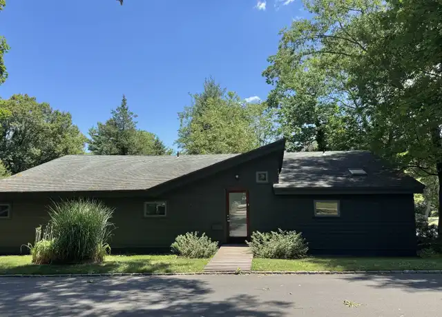 Property at 1 Reservoir St, New Haven, CT, 06511, 2 beds, 1 bath, [object Object]
