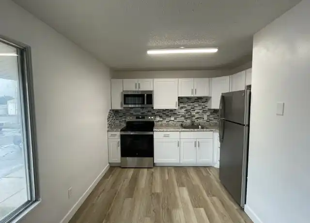 Property at 116 Lilac Way Unit 1, Evanston, WY, 82930, 2 beds, 1 bath, [object Object]
