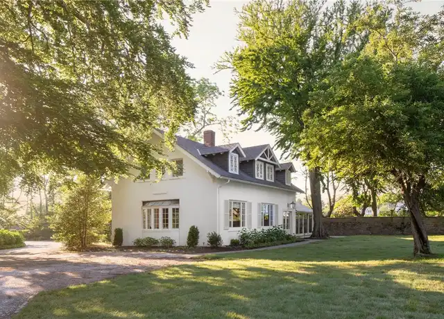 Property at 50 Cliff Ave, Newport, RI, 02840, 5 beds, 3.5 baths, [object Object]