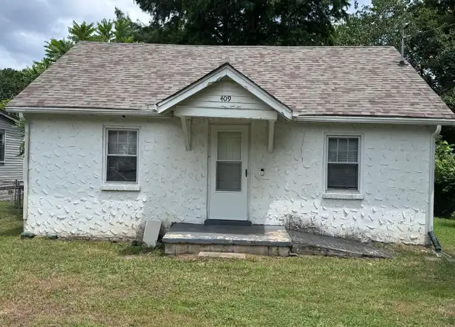 Property at 409 E 17th St, Columbia, TN, 38401, 2 beds, 1 bath, [object Object]