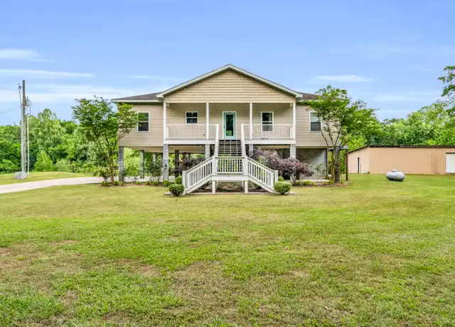 Property at 790 Moores Creek Rd, Columbus, MS, 39701, 4 beds, 2.5 baths, [object Object]
