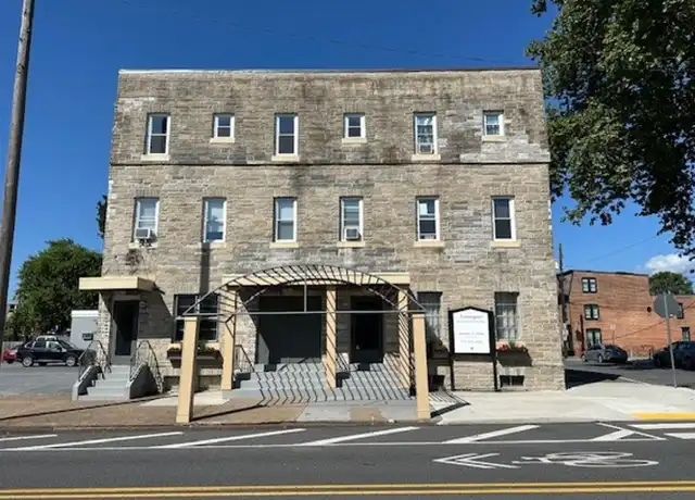 Property at 1332 N 2nd St, Harrisburg, PA, 17102, 1 bed, 1 bath, [object Object]