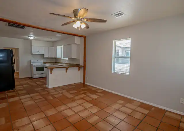 Property at 33 E 400 S, Pima, AZ, 85543, 2 beds, 1 bath, [object Object]