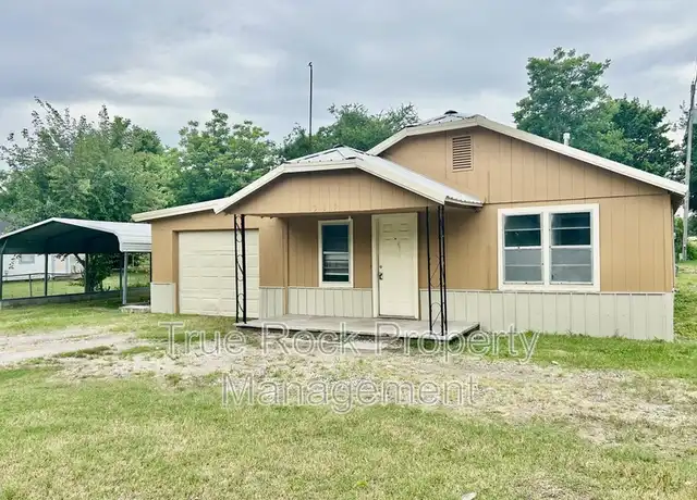 Property at 315 N Bluff Ave, Ada, OK, 74820, 3 beds, 1 bath, [object Object]