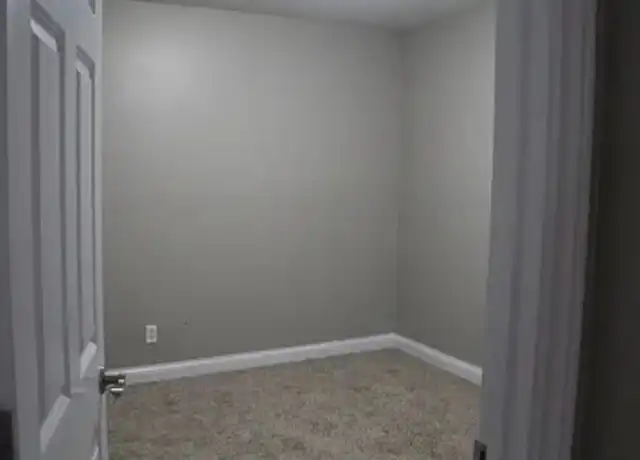 Property at 3110 Mount Vernon Ave Unit 3195, Evansville, IN, 47712, 2 beds, 1 bath, [object Object]