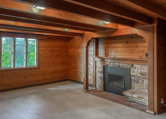 Photo of 25835 Hatton Rd, Carmel, CA 93923