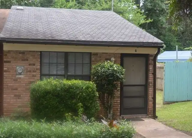Property at 218 White Dr, Tallahassee, FL, 32304, 1 bed, 1 bath, [object Object]