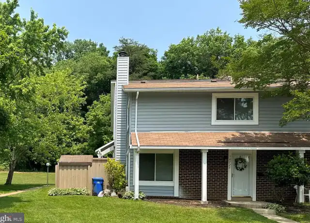 Property at 18722 Paprika Ct, Germantown, MD, 20874, 3 beds, 1.5 baths, [object Object]
