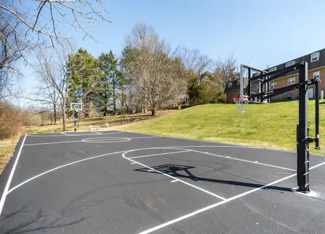 Property at 1703 Buccaneer Dr Unit 2, Johnson City, TN, 37604, 2 beds, 1 bath, [object Object]