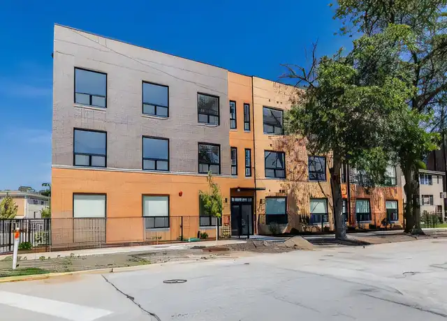 Property at 5071 N Northwest Hwy Unit 303, Chicago, IL, 60630, 2 beds, 2 baths, [object Object]