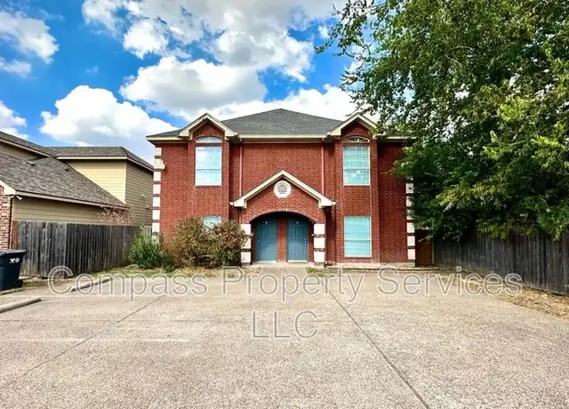 Property at 1916 S 15th St, Waco, TX, 76706, 4 beds, 4 baths, [object Object]