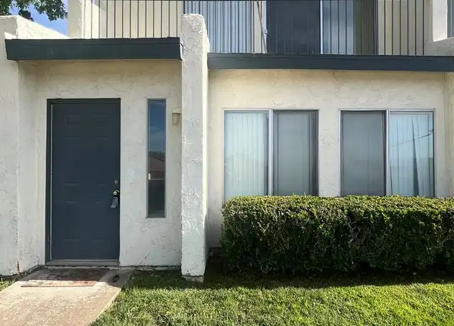 Property at 16461 Apple Valley Rd Unit 3, Apple Valley, CA, 92307, 2 beds, 1.5 baths, [object Object]