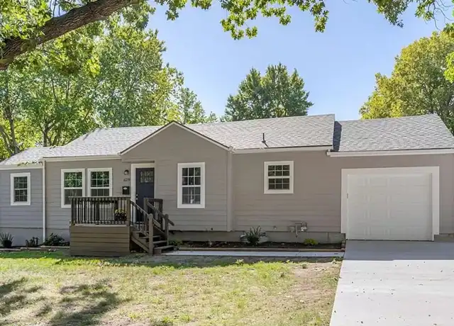 Property at 629 W 88th Ter, Kansas City, MO, 64114, 3 beds, 1.5 baths, [object Object]