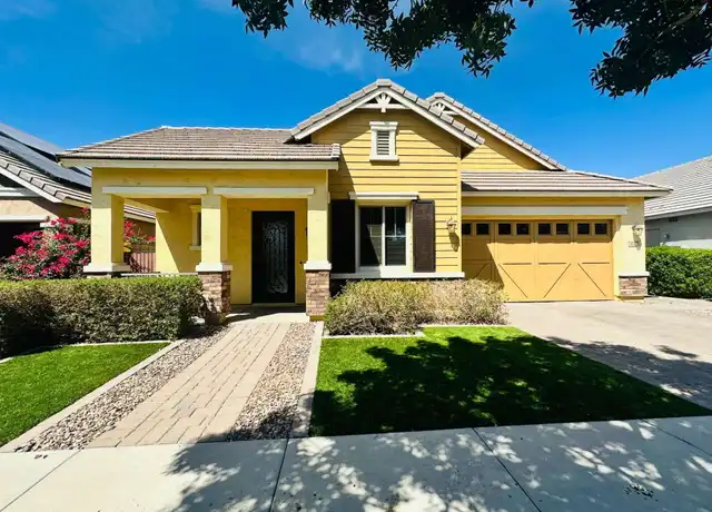 Property at 4342 E Ronald St, Gilbert, AZ, 85295, 4 beds, 4 baths, [object Object]