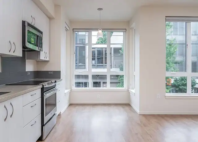 Property at D Street Village - 3150 SE Division St, Portland, OR, 97202, 1 bed, 1 bath, [object Object]