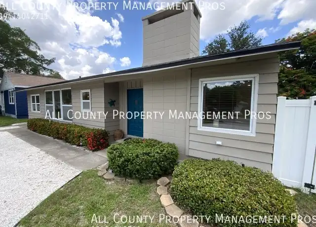 Property at 811 33rd Street Ct W, Bradenton, FL, 34205, 4 beds, 2 baths, [object Object]