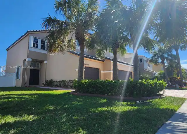 Property at 15840 NW 16th Ct, Pembroke Pines, FL, 33028, 4 beds, 2.5 baths, [object Object]