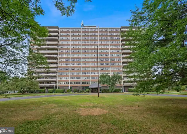 Property at 302 Barclay Walk, Cherry Hill, NJ, 08034, 1 bed, 1 bath, [object Object]