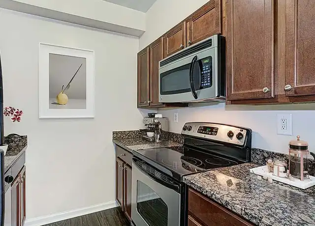 Property at Columbia Uptown Apartments - 1375 Fairmont St NW, Washington, DC, 20009, 1 bed, 1 bath, [object Object]
