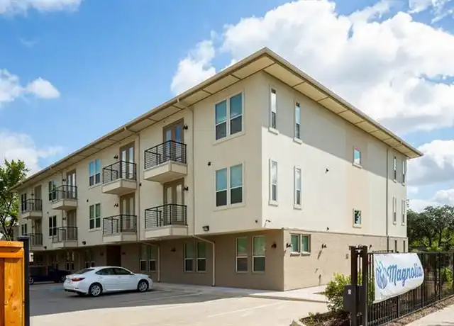 Property at 801 S Bishop Ave Unit 1-106, Dallas, TX, 75208, 1 bed, 1 bath, [object Object]