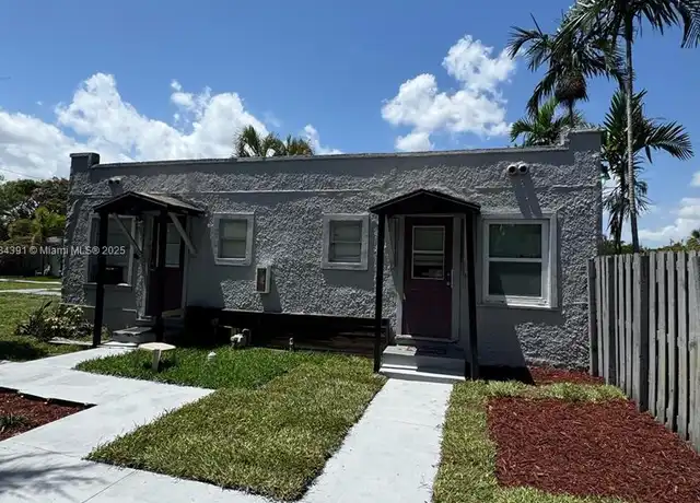 Property at 25 SW 10th St Unit 4, Dania Beach, FL, 33004, 0 beds, 1 bath, [object Object]