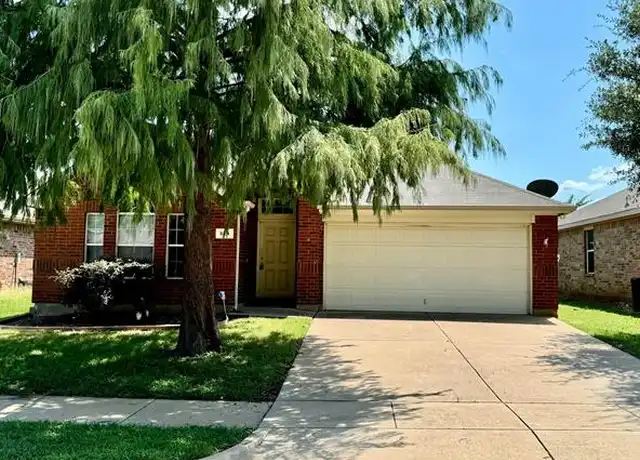 Property at 624 Brookbank Dr, Crowley, TX, 76036, 3 beds, 2 baths, [object Object]