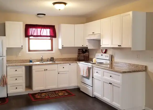 Property at 548 6th St Unit 1, Ainsworth, IA, 52201, 2 beds, 1 bath, [object Object]