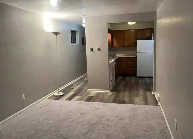 Property at 1146 Dohrman St Unit 4, McKees Rocks, PA, 15136, 1 bed, 1 bath, [object Object]