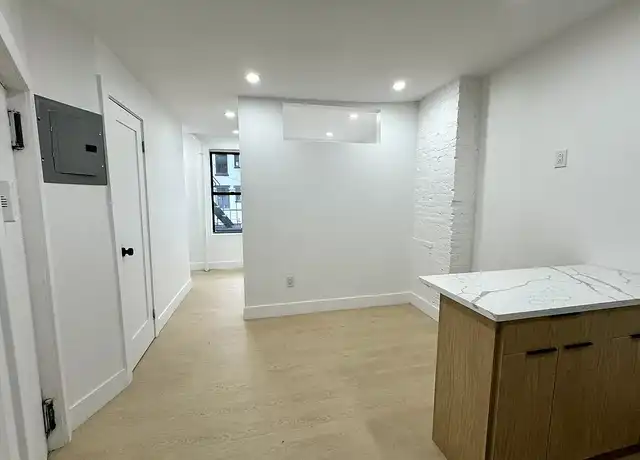 Property at 438 E 9th St, New York, NY, 10009, 1 bed, 1 bath, [object Object]