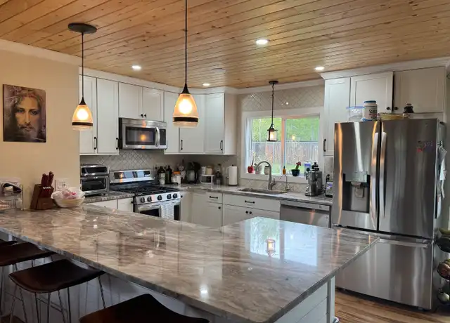 Property at 913 N Baldwin St, Woodland Park, CO, 80863, 3 beds, 2 baths, [object Object]