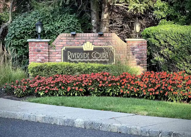 Property at 145 Blue Heron Dr, Secaucus, NJ, 07094, 2 beds, 2.5 baths, [object Object]