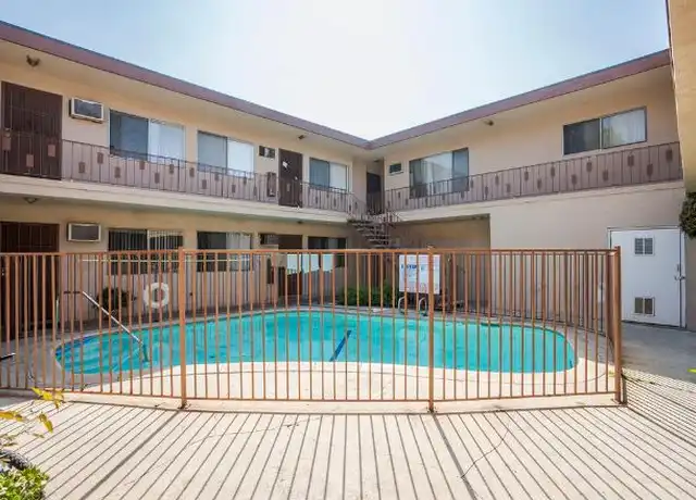 Property at 6535 Fulton Ave, Van Nuys, CA, 91401, 2 beds, 2 baths, [object Object]