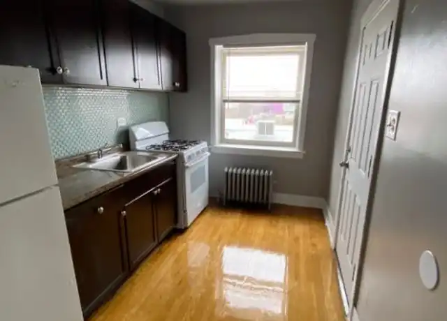 Property at 4025 W Melrose St Unit 1N, Chicago, IL, 60641, 1 bed, 1 bath, [object Object]