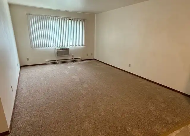 Property at 853 Eastern Ave Unit 10 Lower, West Bend, WI, 53095, 1 bed, 1 bath, [object Object]