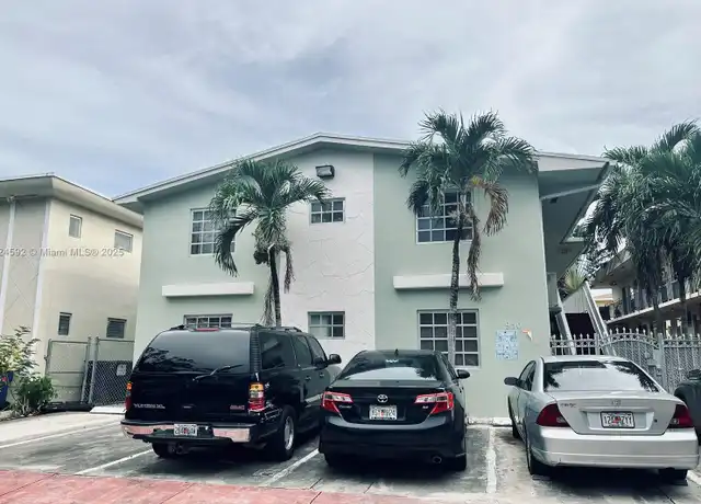 Property at 950 Biarritz Dr Unit 4, Miami Beach, FL, 33141, 2 beds, 2 baths, [object Object]
