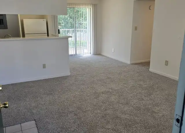 Property at 639 Garden Walk Blvd Unit PG 2121, Atlanta, GA, 30349, 1 bed, 1 bath, [object Object]