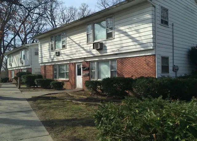 Property at 404 Dunnwood Dr Unit 3, Fort Wayne, IN, 46805, 2 beds, 1 bath, [object Object]