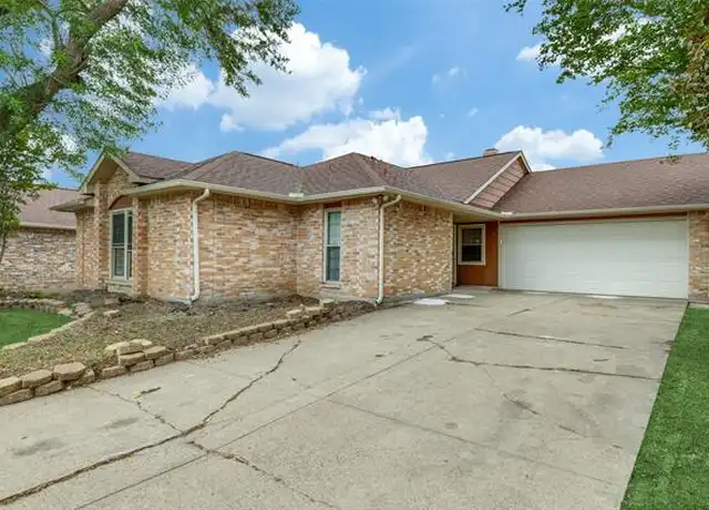 Property at 517 Rosewood Ln, Forney, TX, 75126, 3 beds, 2 baths, [object Object]
