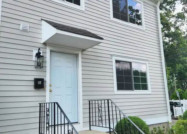 Property at 86 Cos Cob Ave, Cos Cob, CT, 06807, 3 beds, 2.5 baths, [object Object]