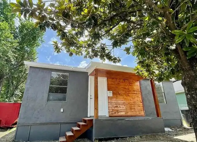 Property at 336 Bonnie View Rd, Dallas, TX, 75203, 3 beds, 1 bath, [object Object]