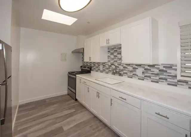 Property at 2001 Colony St #2, Mountain View, CA, 94043, 1 bed, 1 bath, [object Object]