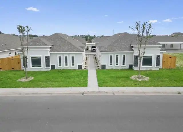 Property at 5704 Swallow Ave Unit 3, Palmhurst, TX, 78573, 2 beds, 2 baths, [object Object]