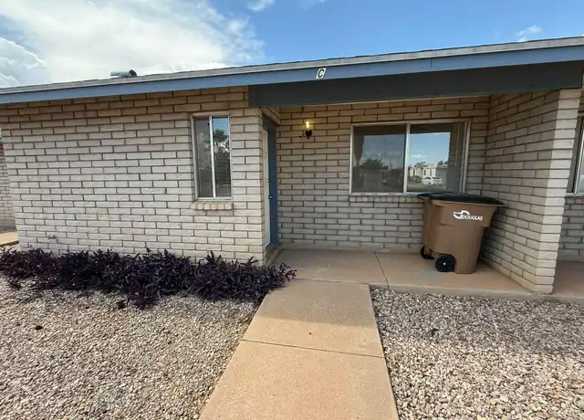 Property at 2125 Hohokam Dr Unit C, Douglas, AZ, 85607, 2 beds, 1 bath, [object Object]