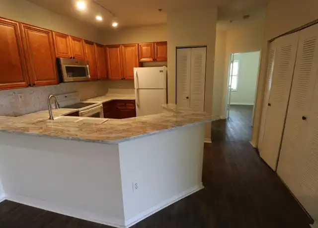Property at 625 Fairway Dr #302, Saint Augustine, FL, 32084, 2 beds, 1 bath, [object Object]