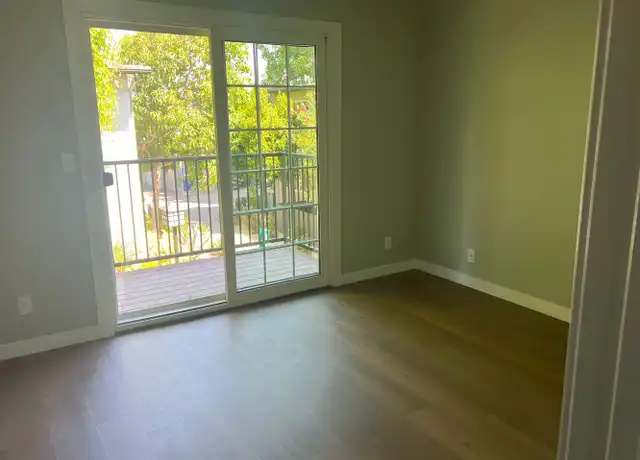 Property at 2701 W McFadden Ave Unit 72, Santa Ana, CA, 92704, 1 bed, 1 bath, [object Object]
