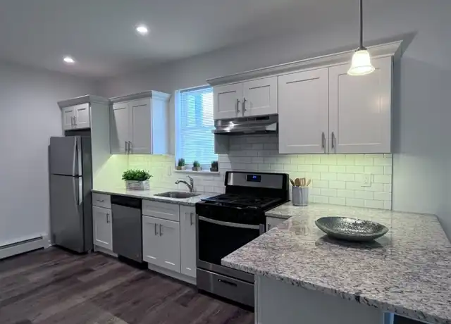 Property at 300 North Ave Unit 3, Garwood, NJ, 07027, 1 bed, 1 bath, [object Object]